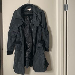 Lanvie raincoat